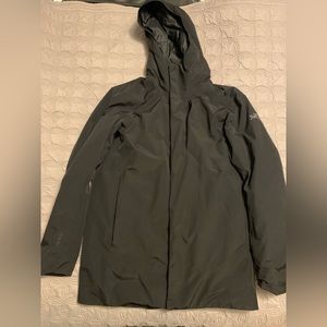 Arcteryx Magnus Parka Medium Men’s